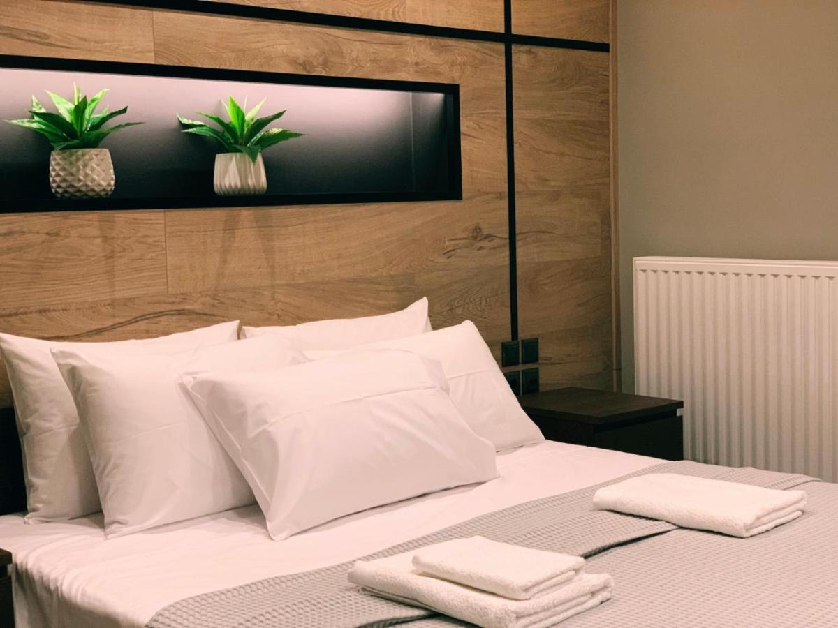 Luxury Townhouse Suite ลาริซา ภายนอก รูปภาพ